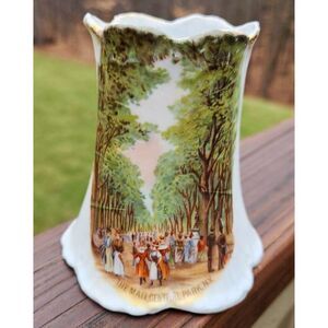 Victoria Carlsbad Austria The Mall Central Park NY New York Souvenir China Vase